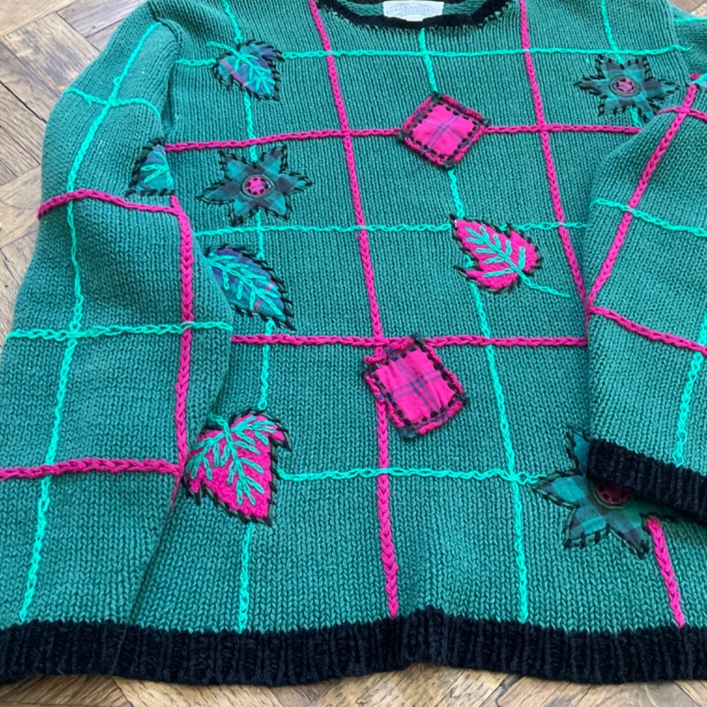 Sweater - Picture 4 of 5